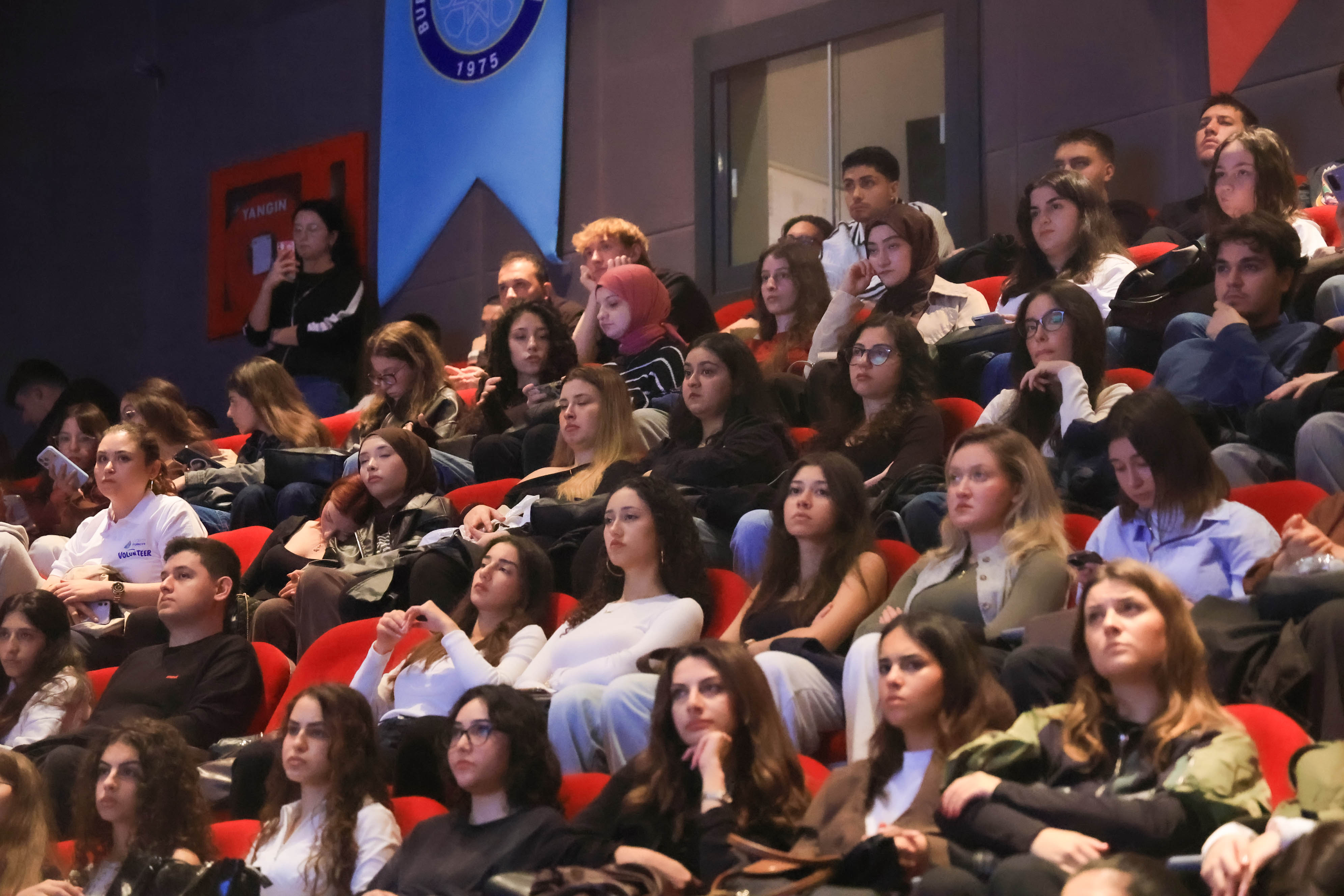 BUÜ’de COP31 zirvesi öncesi iklim ve gençlik paneli düzenlendi
